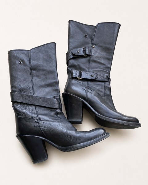 Botas Altas con Hebillas Doradas - BARBARA BUI