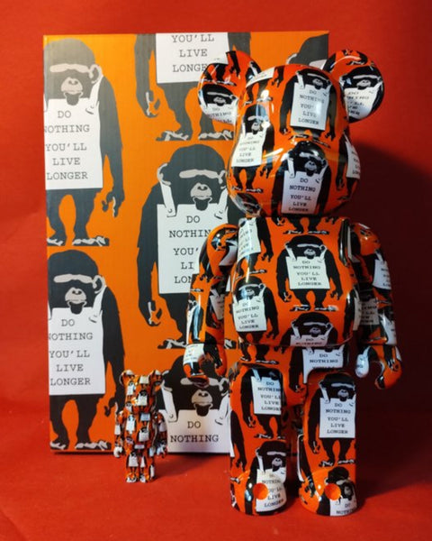 MEDICOM TOY BEARBRICK- BANKSY - MONKEY SIGN