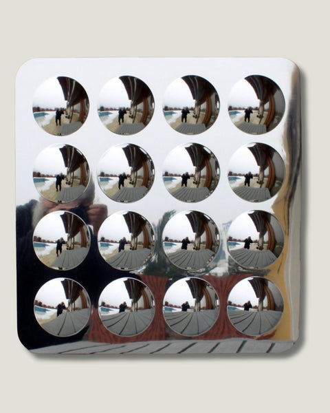Espejo escultural “Bubble Mirror” 3D – Plexiglas cromado - GABRIEL BRISAN | AVA DESIGN