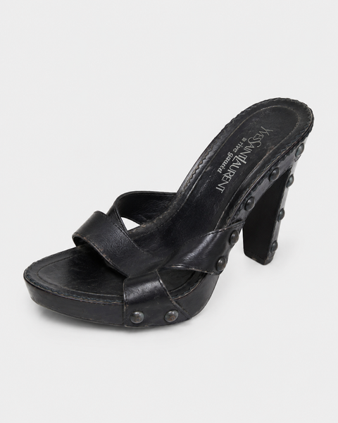 Zuecos de Piel Negra con Tachuelas | YSL RIVE GAUCHE