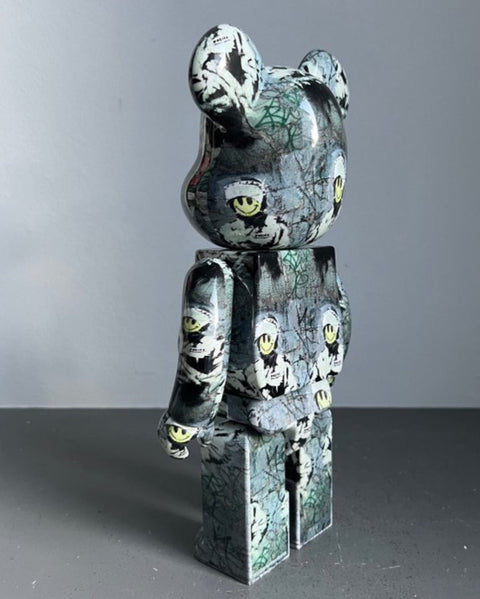 MEDICOM TOY BEARBRICK - RIOT COP - BANKSY