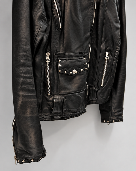 Detalle mangas chaqueta de cuero GOLDEN GOOSE DELUXE, Talla M / 38