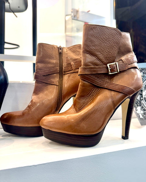 Botines altos - SAN MARINA