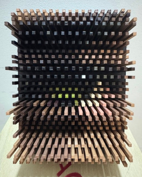 Hidden Look – HiIONES (2026)