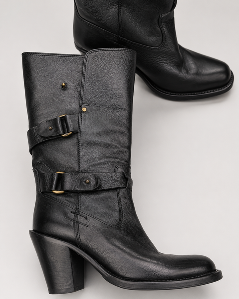Botas Altas con Hebillas Doradas - BARBARA BUI