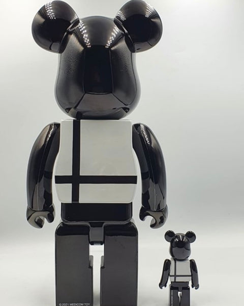 MEDICOM TOY BEARBRICK - MEDICOMTOY PLUS - BLACK CHROME 2021