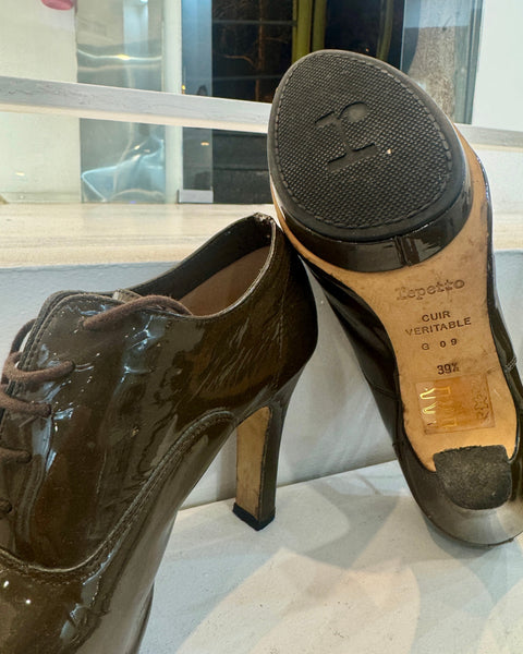 Tacones altos en cuero charol con cordones - REPETTO