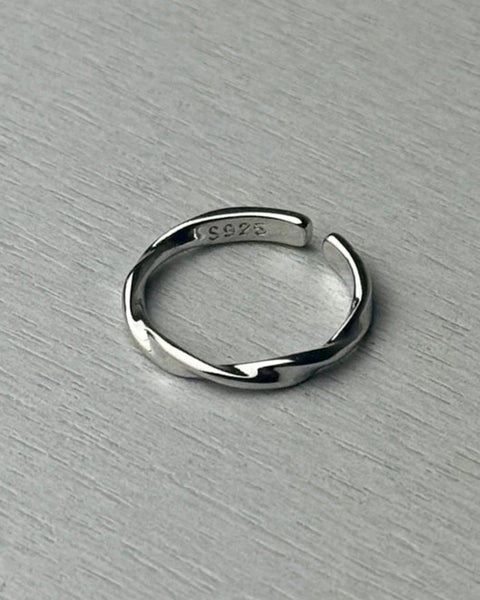Anillo retorcido en plata - ARGENT