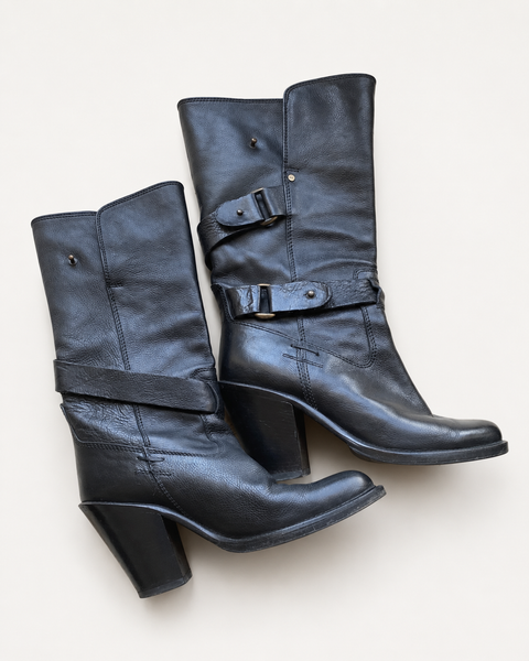 Botas Altas con Hebillas Doradas - BARBARA BUI